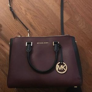 Michael Kors purse